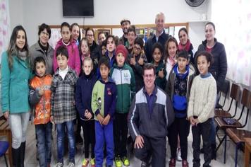 Vereador Álvaro realizou doação para APAE