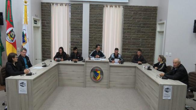 Vereadores aprovaram um Projeto de Lei em Sessão Extraordinária