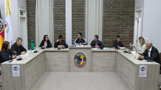 3 Projetos de Lei e 1 Requerimento foram aprovados na ultima terça-feira