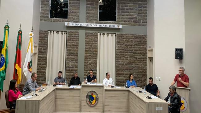 LEGISLATIVO REALIZOU A ÚLTIMA SESSÃO ORDINÁRIA DE 2022