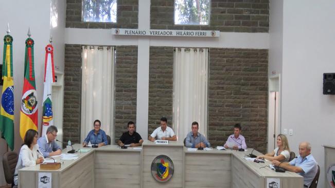 Aprovado reajuste salarial para o funcionalismo público.