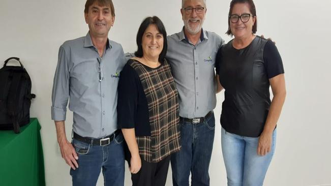 PRESIDENTE DA CÂMARA PARTICIPA DE ASSEMBLEIA GERAL REGIONAL DA COAGRISOL