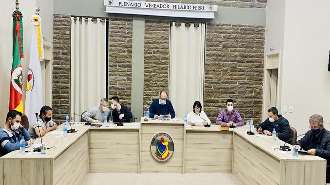 Vereadores aprovaram todos os projetos por unanimidade!!