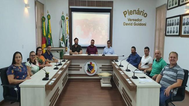 PRESIDENTE DO LEGISLATIVO SE REÚNE COM VEREADORES DA REGIÃO PARA TROCAR INFORMAÇÕES.